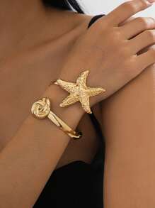 1 pièce Bracelet géométrique en nœud d'étoile de mer de style élégant pour vacances océaniques en métal, un jonc ouvert et ajustable pour les femmes, convient pour les fêtes d'été à la plage