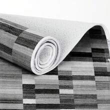 SẢN XUẤT TẠI THỔ NHĨ KỲ Thảm Thổ Nhĩ Kỳ in kỹ thuật số Inci – Mềm mại, thảm có thể giặt được với lớp lót nỉ chống trượt – Thảm trang trí hiện đại, thích hợp cho phòng khách, phòng ngủ, hành lang hoặc lối vào – Có 7 kích cỡ (50*60, 50*80, 60*100, 80*120, 80*150, 80*200, 80*300 Cm). Thiết kế nhanh khô, thấm hút cao, mềm mại và thoải mái. Thích hợp sử dụng cả trong nhà và ngoài trời. - Đen và trắng - Xem 2
