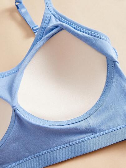 One Piece Adjustable Shoulder Strap Is Com table, There No Steel Ring Its Own Chest Pad, Tube Top Underwear, Sports Sleep BH Vest Underwear. view 5