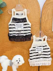1pc New Striped Hollow-Out Pet Vest, Breathable Dog/Cat Harness With Leash Clip, Made Of Soft & Breathable Polyester, Suitable For Indoor And Outdoor Use For Small/Medium Dogs And Cats, Summer