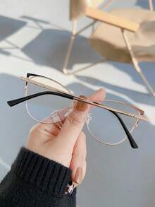 1pc Women's Metal Cat Eye Rhinestone Unique Design Shiny Clear Lens Glasses - Clear - View 3