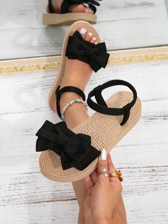 Women's Fashion Elegant, Classic, Minimalist Stylish, Outdoor Anti-Slip Beach Slippers With Embellished Pattern, Suitable For Spring & Summer