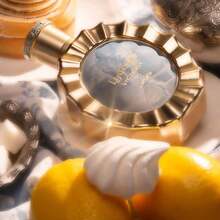 Perfume - Floral and Fruity Gourmet - View 2