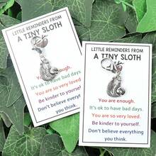 适合任何人的鼓舞人心的积极礼物 - 小提醒情感鼓励支持小有趣可爱的树懒钥匙扣礼物适合家庭朋友同事学生毕业婚礼生日圣诞节等汽车配件包饰背包适合学校哥特 Y2k