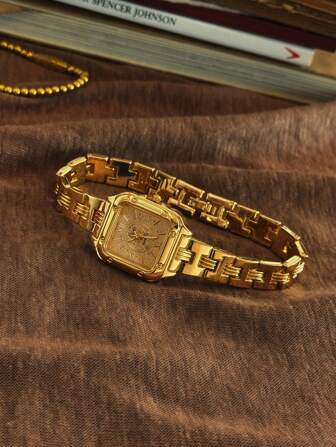 1 New Gold Square Dial Ladies Watch, Elegant And Simple Casual Style, Roman Scale Dial, Fashionable Personalized, 30 Meters Waterproof And Durable Ladies Quartz Watch, Suitable For Daily Life And Going Out Parties