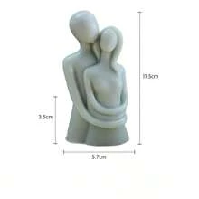 1 pezzo Candela con scultura a forma di coppia abbracciata, realizzata a mano, adatta come regalo per matrimonio, festività, San Valentino; decorazione di atmosfera romantica da tavolo per camera da letto, scultura di coppia abbracciata fatta a mano, candela per proposta di matrimonio