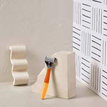 Harry's Truman Shaving Kit For Men With Razor Handle, 3 Cartridges, And Shave Gel - Orange - 1 - 查看 7