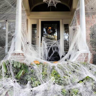 600 Sqft Halloween Spider Webs Decorations With 50 Extra Fake Spiders, Super Stretchy Cobwebs For Halloween Decor Indoor And Outdoor,Spider Webs Halloween Decorations Bonus, Super Stretch Cobwebs For Indoor/Outdoor Scary Atmosphere,Outside Garden Window Yard Tree Home Office Parties,Haunted Houses
