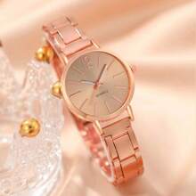 2 piezas Juego de lujo dorado Reloj de mujer Brazalete de damas Pulsera de acero inoxidable LOVE como regalo para mujeres