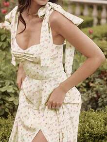 New Spring/Summer V-Neck Spaghetti Strap Lace-Up Loose Fit Polyester Ditsy Floral Backless Sexy Slit Maxi Dress, Vacation Style Boho Dress - Yellow - View 3