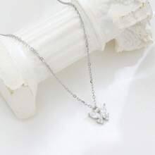 Collar de mariposa brillante de plata S925, cadena de clavícula de mariposa elegante y femenina, accesorio de moda