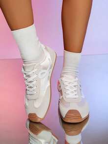 2025 Spring/Summer/Autumn Preppy Y2K Gym Casual Sneakers - Comfortable Breathable Lace-Up Rubber Low-Top Athletic Shoes For Women, Versatile