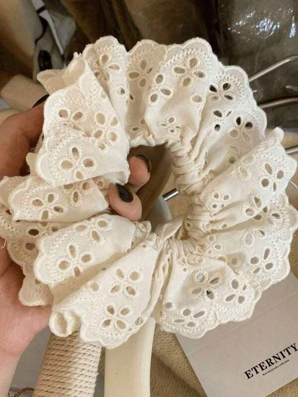 1 pieza Conjunto de coleteros de encaje francés vintage con diseño floral hueco, incluye colores negro, beige y rojo, adecuado para varias ocasiones - elegante para ir al trabajo, romántico para citas y de moda para salidas casuales