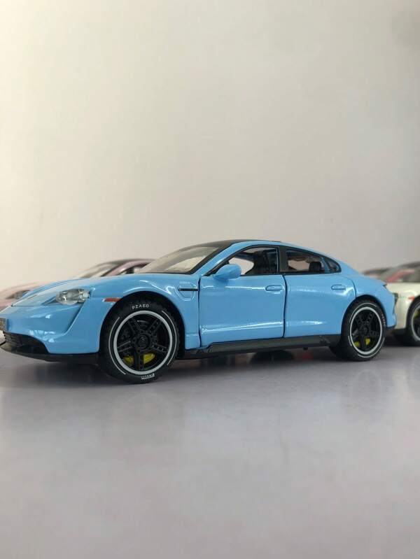 ESCBBXX 1pc Zinc Alloy Die-Cast Exterior Sports Car Model Toy, 6.18"L X 2.44"W X 1.77"H, 1:32 Scale Realistic Miniature, Detailed Interior, Rolling Tires, Openable Doors & Hood, Sound & Light Effect, Suitable As Boys, Children Gift, Collection