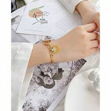1 pièce Bracelet minimaliste à la mode en acier inoxydable en forme de cœur, convient pour la tenue quotidienne ou les soirées des femmes, excellent cadeau pour les amis
