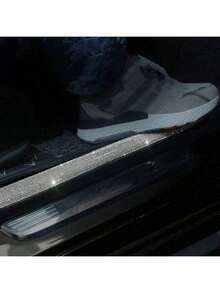 1件装汽车多色水钻门槛条车门框保护防踩贴纸防刮防划痕条通用内饰装饰 - 均碼 - 查看 9