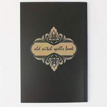 1 pièce - Un ancien livre de magie avec une couverture complexe en papillon doré et des symboles mystérieux - Un livre d'incantations d'une vieille sorcière, adapté aux amateurs de sorcellerie, de magie et de fantaisie - Un manuel tabou en format poche avec des illustrations détaillées sur fond noir
