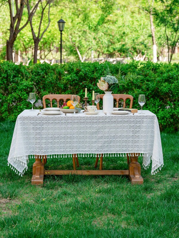 1 Pc Solid Color Four Leaf Clover Tassel Tablecloth, Rectangular Hollow Atmosphere Table Cloth, Suitable For Wedding, Holiday Gathering, Daily Home Use And Other Table Decor Textile