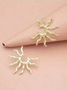 1 Pair Casual Style Zinc Alloy Sun Shaped Stud Earrings, Suitable For Vacation, Holiday Party And Daily Wear
