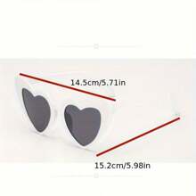 1pc Fashionable Funny Pet Heart Decorated Glasses