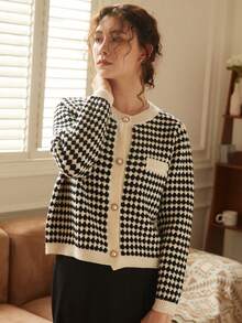 Knit Mix Elegant Women's Chic Knitted French Commuter Cardigan, Christmas Thanksgiving New Year Chic Plaid Pattern Pearl Button Front Loose Fit Sweater For Fall Winter Spring Fashion Back To School Fall Women Clothes Autumn