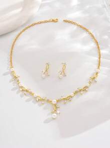 Set de joyería de 3 piezas con hojas de cristal: aretes y collar, elegante para fiesta