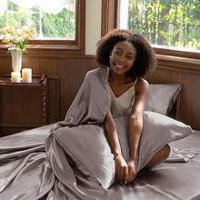 New-  Satin Sheets Queen Size - 4 Piece Dusty Purple Bed Sheet T  Silky Microfiber, 1 Deep Pocket Fitted Sheet, 1 Flat Sheet, And 2 Pillowcas - Ooth And Soft - 塵紫女王 - 查看 5