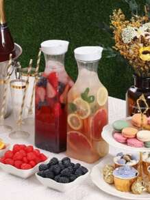 1PC Clear Acrylic Juice Drink Pitcher ,Carafe Jug Water Carafes For Cold Juices, Plastic Juice Container Pitcher Clear Narrow Neck Drink Carafes Mimosa Bar Beverage Pitcher For Outdoors Picnic Parties Tea ,Restaurant, Bar, Beach Vacation Essentials