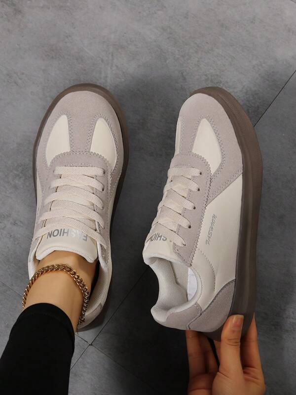 Women Casual Sneakers, Lace-Up Soft Bottom Flat Low-Top Walk Shoes, Round Toe Versatile Skate Shoes, Student Shoes, White Sole