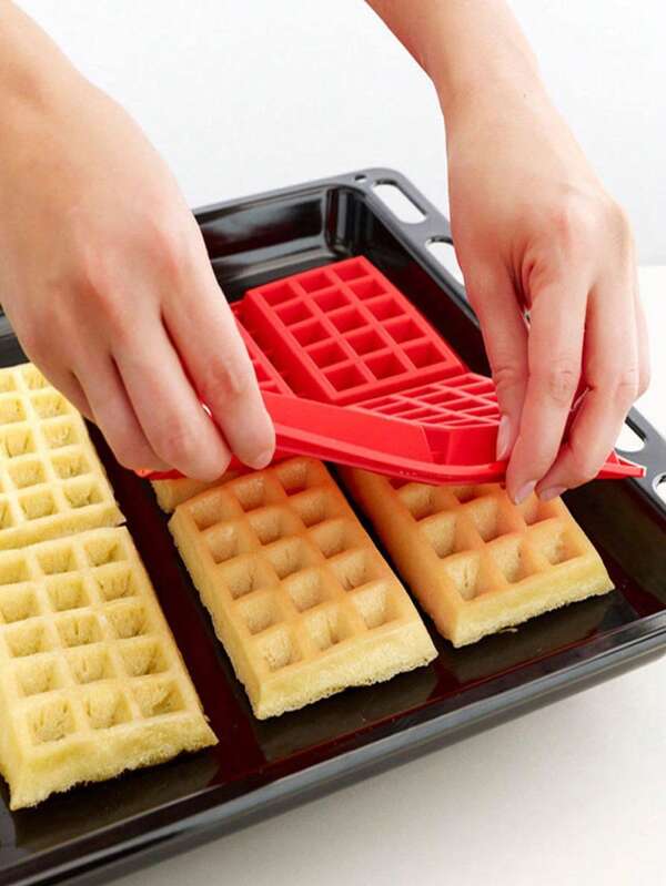 1 Stück Silikon Waffeleisen mit 4 Vertiefungen, Silikonbackförmchen für Waffeln, Backblech für Waffeln, Kuchen, Schokolade, Bonbons, Seife, quadratisch