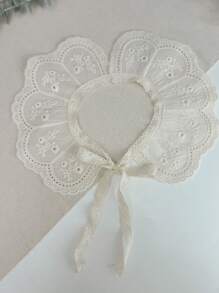 1 pieza Babero ajustable para niñas pequeñas con bordado y borde floral, apropiado para uso diario y festivales, regalo