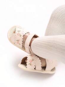 Infant Casual Versatile Floral Embroidery Sandals