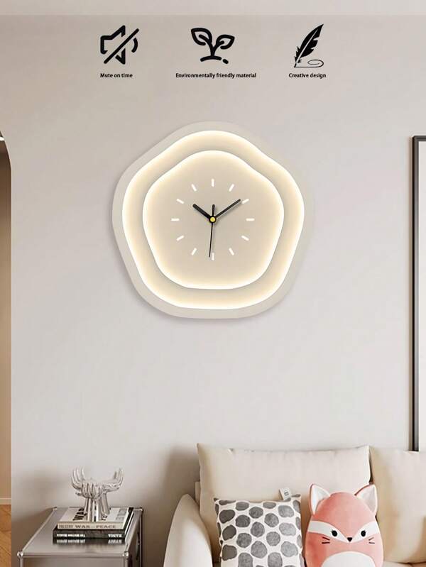 1 PIEZA Reloj de pared moderno y sencillo de 11,8 pulgadas con diseño de nubes y puntos en color crema, de movimiento de cuarzo silencioso sin tictac y alimentado por batería, adecuado para oficinas, aulas, escuelas, hogares, salas de estar, dormitorios y cocinas para decoración de habitación, dormitorio, decoración escolar