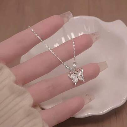 新款中国风猫眼石蝴蝶纯银项链，适合女孩，酷炫小众设计，适合中国风，时尚百搭