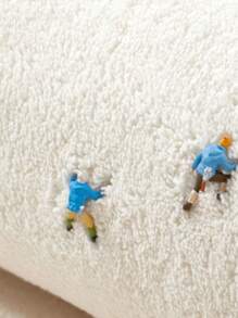 New Hot-Selling 2025 High-End Faux Cashmere Rug, Modern Minimalist Ins-Style, Dopamine Inducing Luxurious And Comfortable Rug For Living Room, Bedroom, Kitchen And Bathroom, Fashionable Home Decor, Soft And Skin-Friendly, Essential For Gift Or Self-Use! (Custom Sizes May Vary 1-3cm, No Impact On Aesthetics)