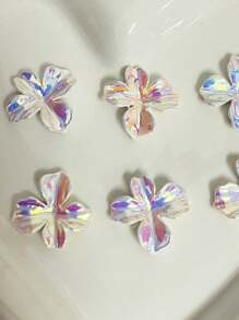 Accesorios DIY de acrílico, funda de teléfono con pegamento crema, pasadores para el cabello, materiales de accesorios decorativos, accesorios barrocos, pendientes hechos a mano DIY, tocados, zapatos, accesorios de ropa. Este producto se utiliza ampliamente en decoración, colgantes