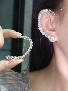 1 pieza Pendiente tipo cuf asimétrico de cristal a la moda, pendiente clip de oreja con rhinestones simétricos minimalistas para mujeres