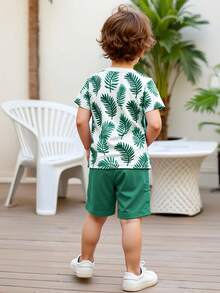 幼儿男童树叶印花短袖套装，舒适时尚上衣和卡其色短裤，适合游乐场、公园和日常穿着 - 墨綠色 - 查看 4