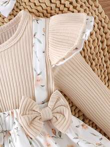 1件婴儿女童可爱圆领长袖连体衣，薄款，适合春秋季穿着