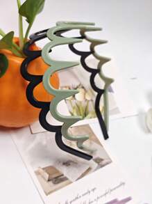 4pcs Ladies' Simple Basic Hair Hoop With Big Wavy Shape, Makeup Headband, Plastic Hair Hoop With Elegant Style,