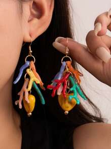 2pcs Beach Style Dopamine Effect Shell Earrings, Long Hanging Dangle Statement Earrings For Women