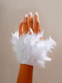 1pc Feather Cuff Feather Armband Showgirl Wrist Cuff For Carnival Party Cosplay Stage Show Accessory Costume Halloween