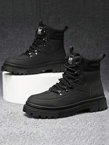 舒适防滑男鞋，轻便户外男靴，新款高帮男士休闲鞋，品牌原装男士运动鞋，户外度假徒步靴，时尚厚底徒步靴（鞋码可能偏大，建议购买时选择比实际尺码小一码，图案为不对称设计） - 黑色 - 查看 6