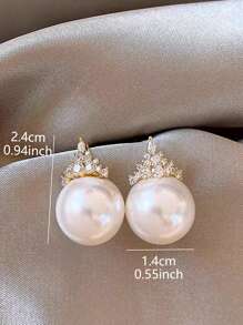 1 par de brincos de metal elegantes com design de borboleta e pérola de sereia incrustados com diamantes para mulheres, uso diário de luxo