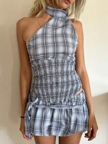 Women Summer Gingham Skirts Set Y2K Sleeveless Halter Crop Top Backless Camisole With Low Waist Bow Belted Bubble Skirt 2 Piece Outfit - 淺灰色 - 查看 3