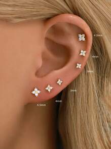 1piece Elegant Tiny Gold Four-Leaf Clover Threaded Labret, Hypoallergenic 925 Sterling Silver Flower Stud Earring, Flat Back Earring,Tragus Stud, Flat Back Stud, Helix Stud,Cartilageor Stud, For Women Daily's Wear(Sold As 1 Piece)