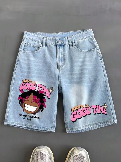 轻盈休闲男士浅蓝色印花字母牛仔短裤，宽松直筒及膝牛仔短裤，美式街头风格，舒适百搭，适合送给老公或男朋友的礼物