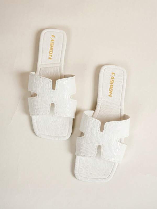 Modische flache Damensandalen, quadratische Zehenform, offen, schwarz, neue vielseitige Damen Flache Hausschuhe für Frühling/Sommer