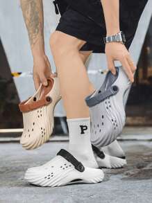 Herren Hohlloch EVA Paar Freizeitbekleidung Outdoor Strand einfarbig minimalistisch Mode Sandalen