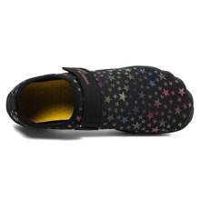 Os Novos Sapatos de Montanha Feios estão Cheios de Estrelas e São Calçados de Praia Leves e Antiderrapantes para Casais
